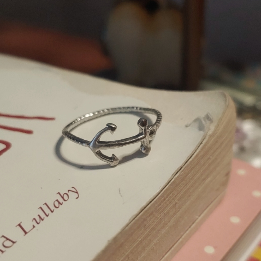 Zales anchor ring, size 7 925 silver